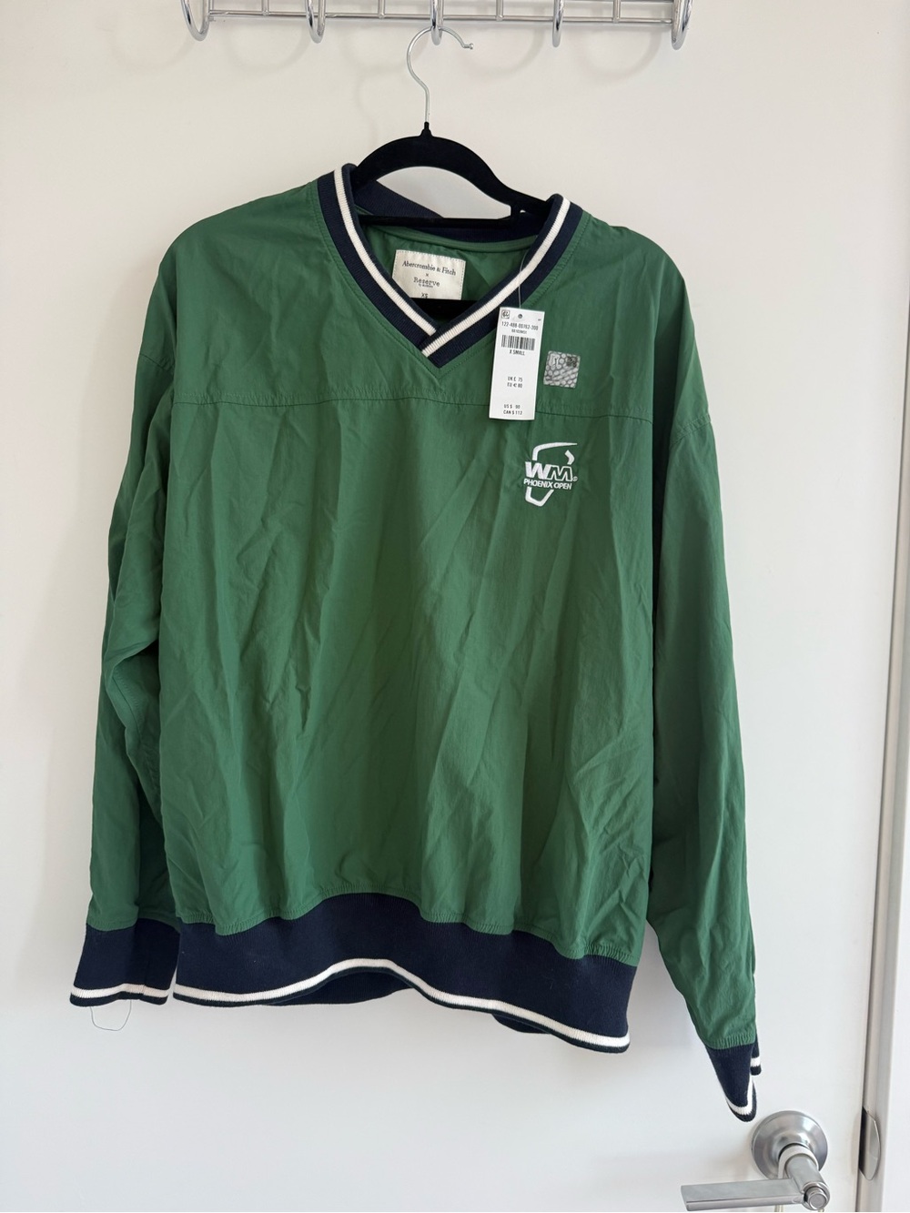 Abercrombie & Fitch WM Open Green V-Neck Pullover Shirt